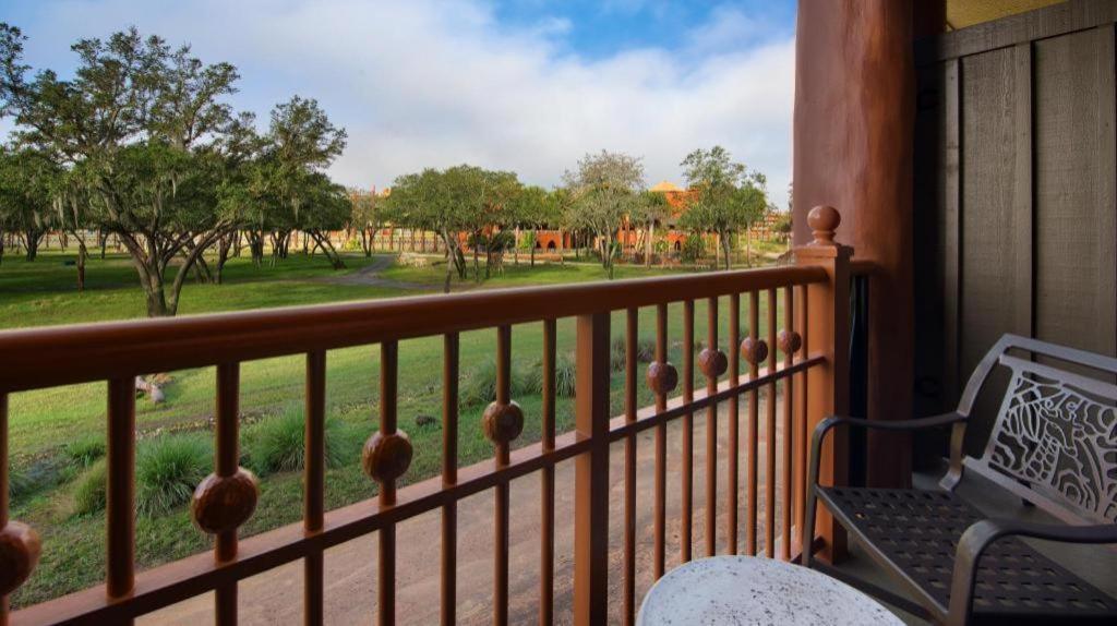 Disney'S Animal Kingdom Lodge Four Corners Exterior photo